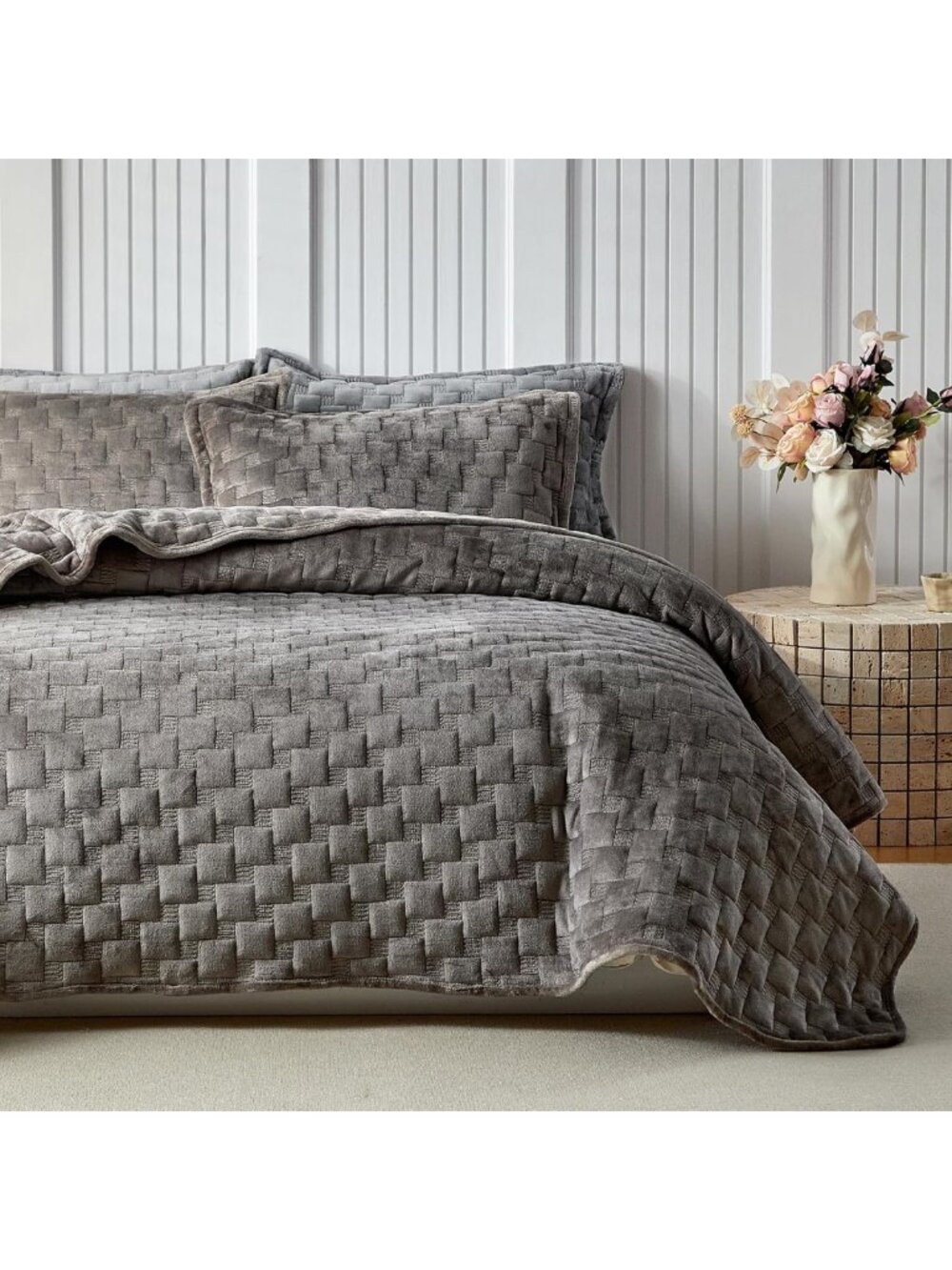Luxury Khaki Velvet Quilt Set King Size, Soft Lightweight Bedspread & 2 Shams